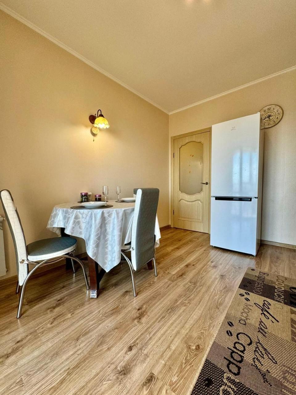 Apartpoltava Новий Будинок, В Самому Центрі 2-Окремі Кімнати, Панорамний Балкон Poltava Exterior foto