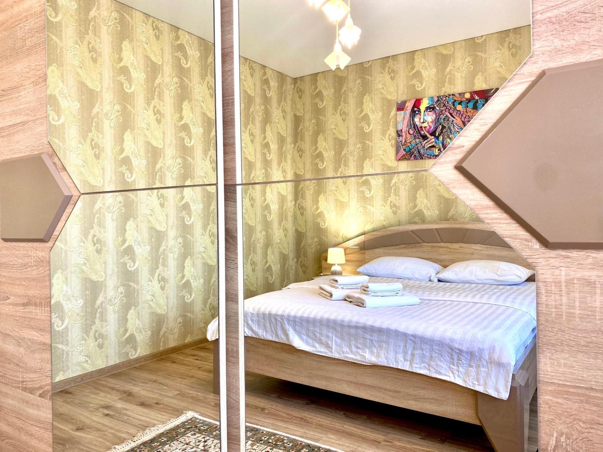 Apartpoltava Новий Будинок, В Самому Центрі 2-Окремі Кімнати, Панорамний Балкон Poltava Exterior foto