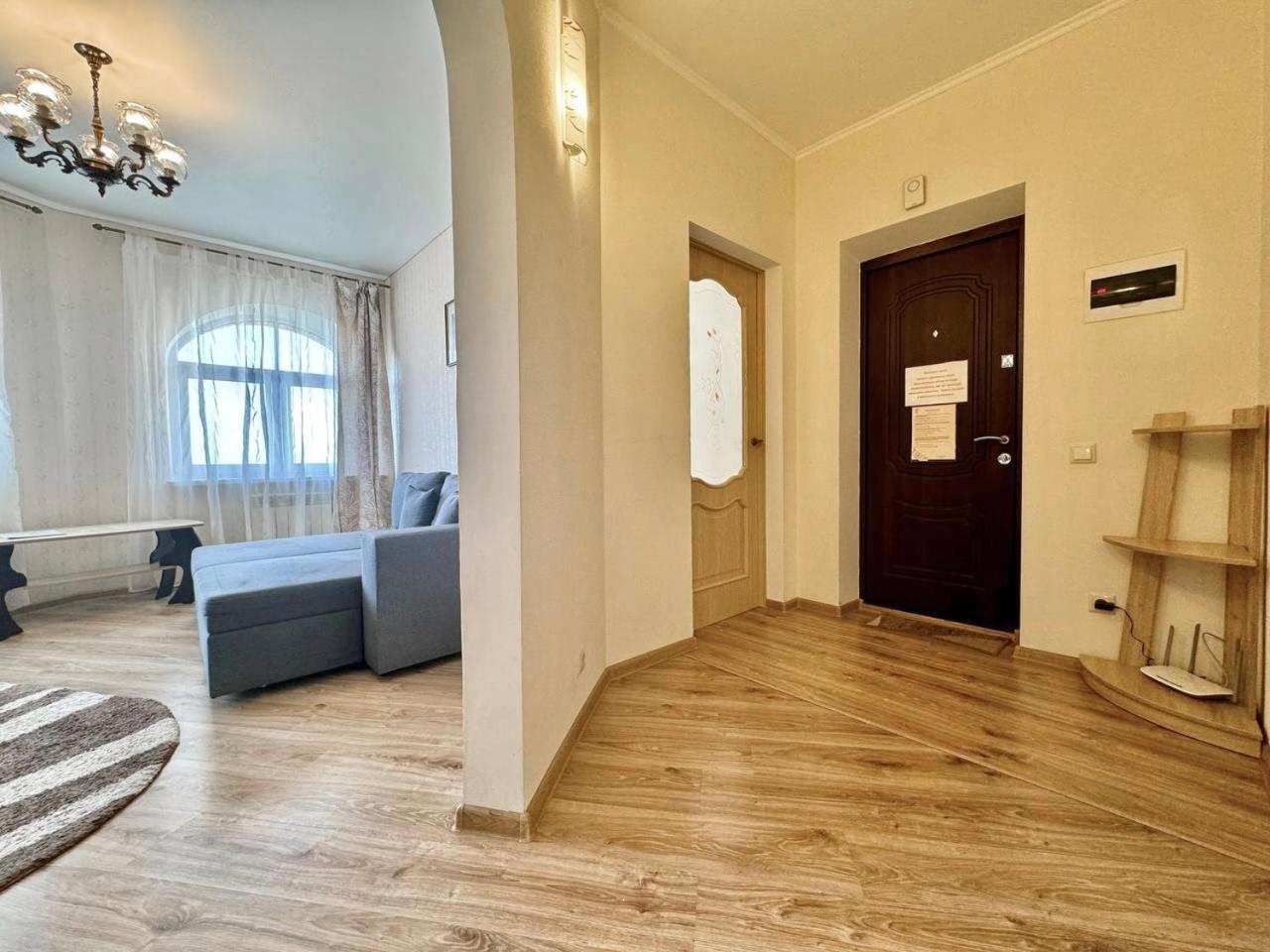 Apartpoltava Новий Будинок, В Самому Центрі 2-Окремі Кімнати, Панорамний Балкон Poltava Exterior foto