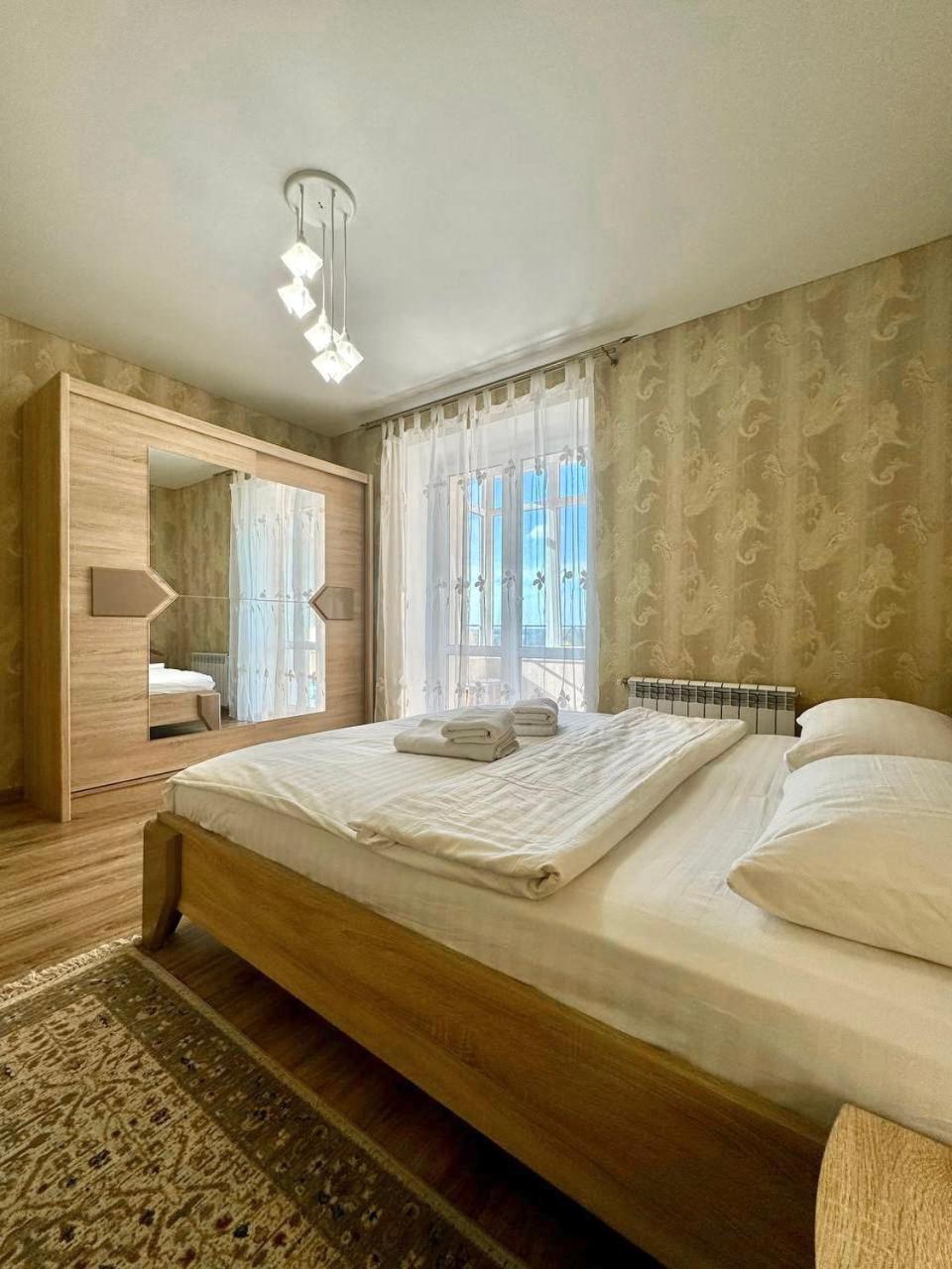 Apartpoltava Новий Будинок, В Самому Центрі 2-Окремі Кімнати, Панорамний Балкон Poltava Exterior foto