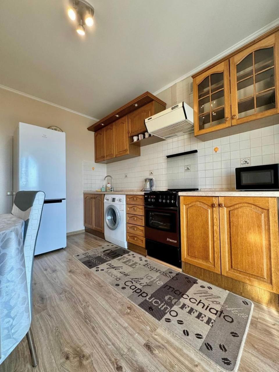 Apartpoltava Новий Будинок, В Самому Центрі 2-Окремі Кімнати, Панорамний Балкон Poltava Exterior foto