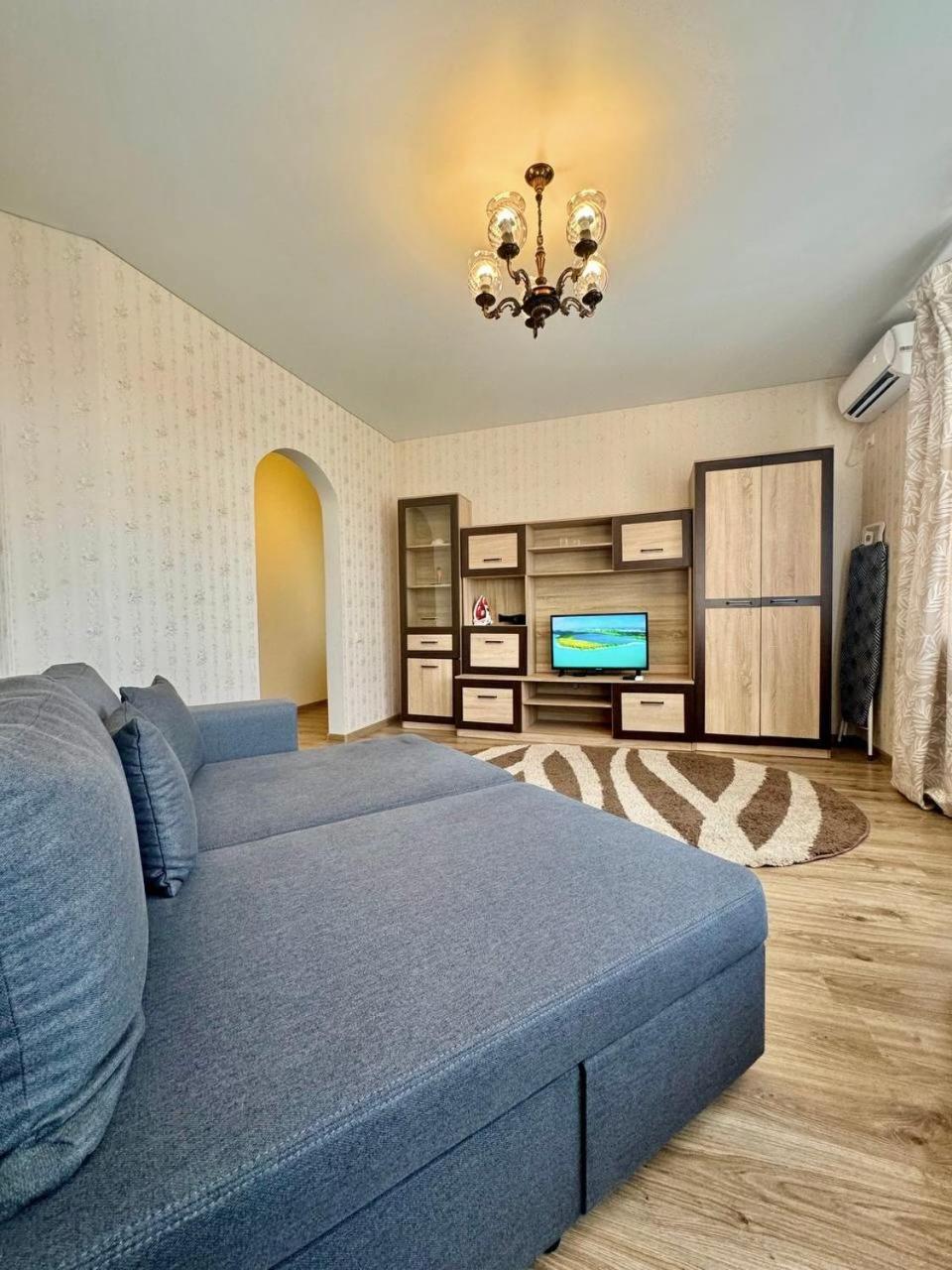Apartpoltava Новий Будинок, В Самому Центрі 2-Окремі Кімнати, Панорамний Балкон Poltava Exterior foto